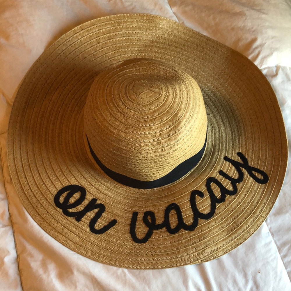 Beach hat